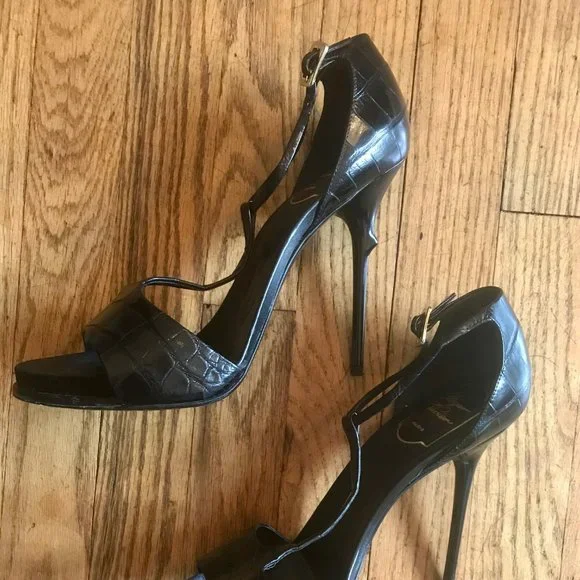 Roger Vivier Crocodile Heels